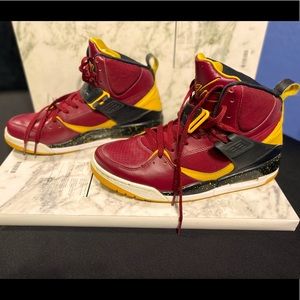 Jordan Flight 45 High USC Size 9 Vintage 2013